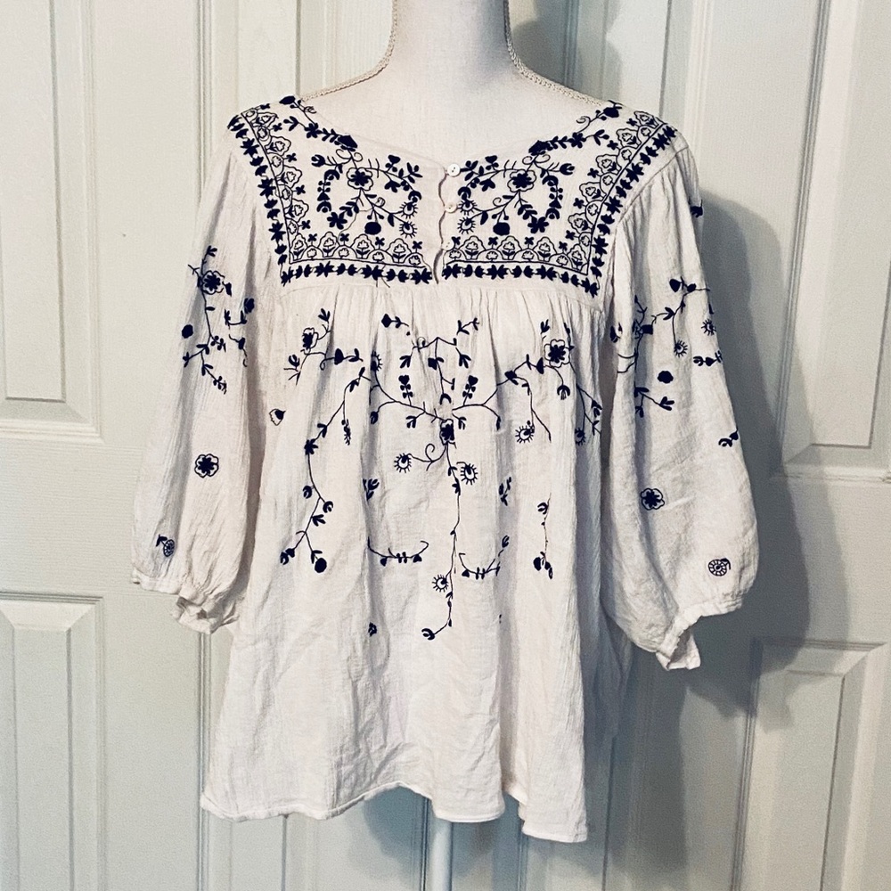 White and Black Boho Blouse
